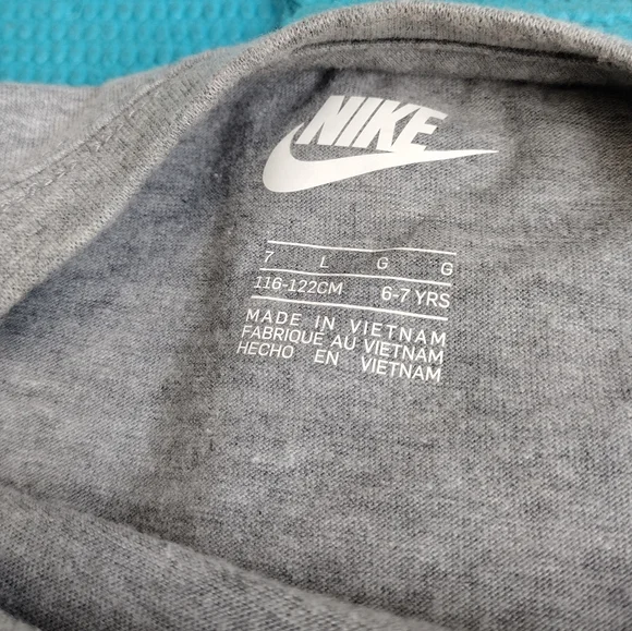 Nike Boys Just Do It Logo 2 Piece Shirt & Shorts Set Size 7 ( L ) - Picture 8 of 9